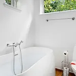 Vakantiehuis Amazing In Aakirkeby Vester Somarken